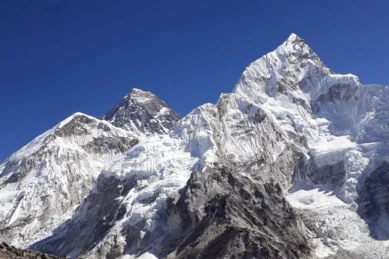 Everest Trekking 9 days.