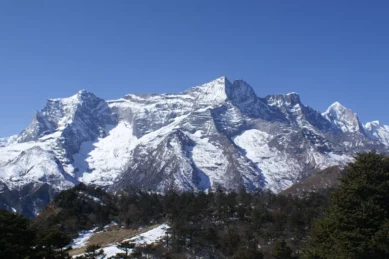 Kwangde Kongde Ri Peak Climbing.